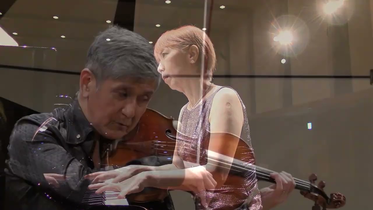 &Aacute;stor Piazzolla　 
