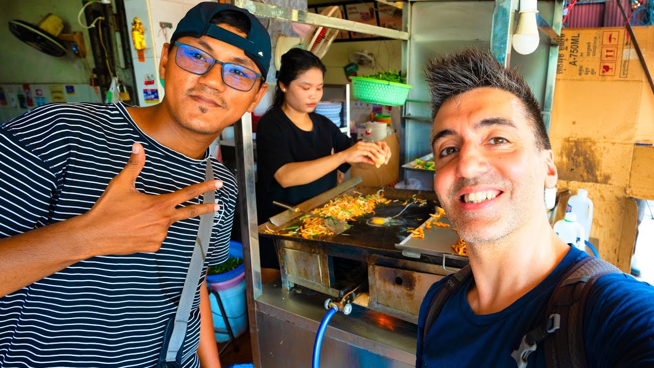 Incredible BREAKFAST Tour Of Phnom Penh Cambodia!