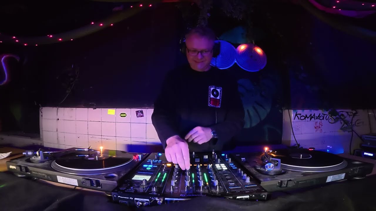 Re:Set Invites: Acid Mario