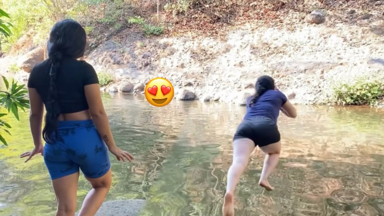 NOS FUIMOS ADAR UN RICO CHAPUZÓN A ESTE HERMOSO RIO 