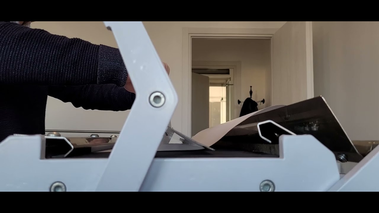 GF100 Come utilizzare la piegatrice manuale Gerafold 100