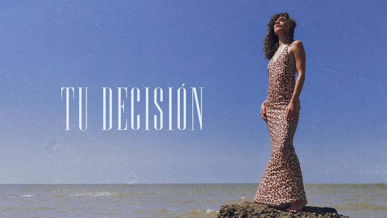 Daniela Herrero - Tu Decisión  [Video Lyric]