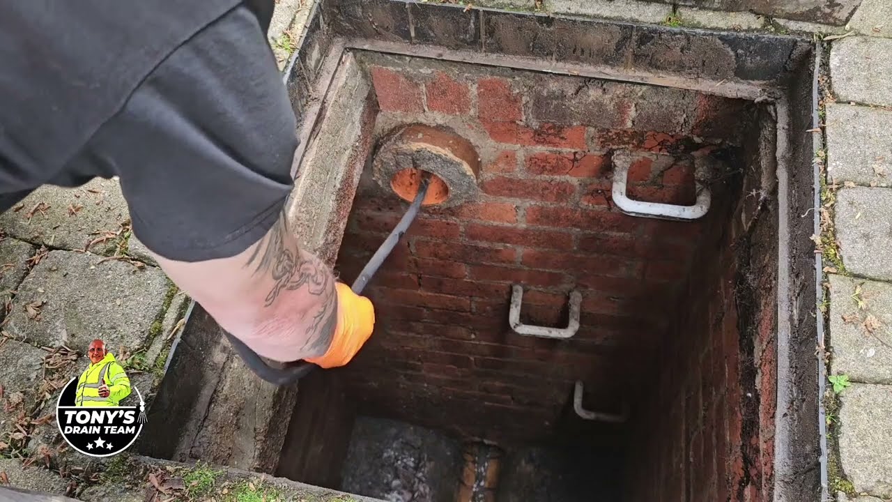 Blocked drain. multi level blockage.