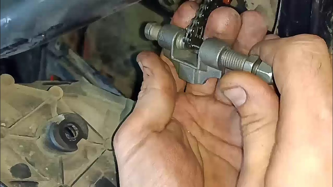 تغيير كاتينة جيت ٤. Sym Jet 4 Cam chain replacement