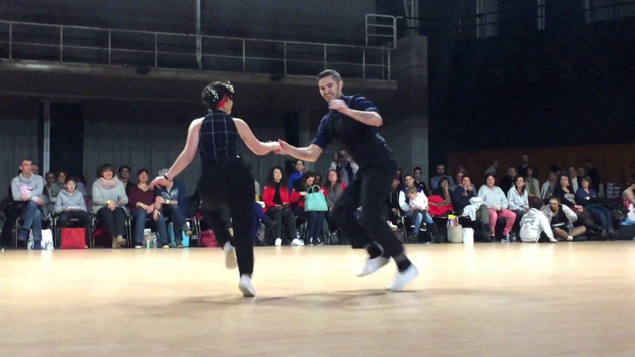 William & Chlo&eacute; , Boogie-Woogie Main class, Fast