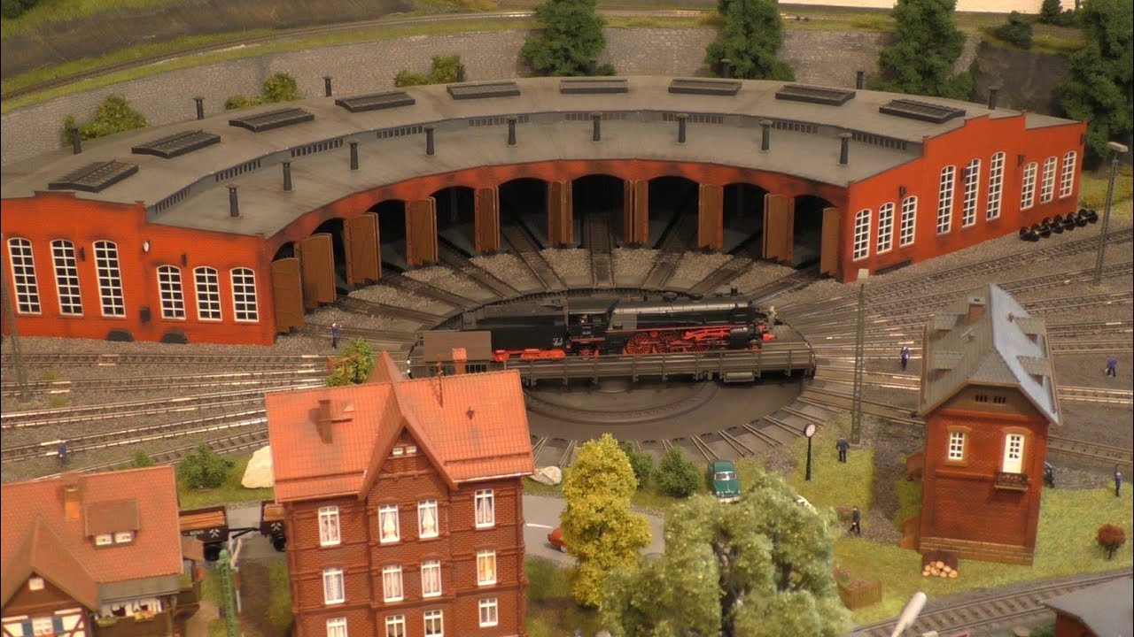 Modelleisenbahn Büren: Drehscheibe mit Sound versehen