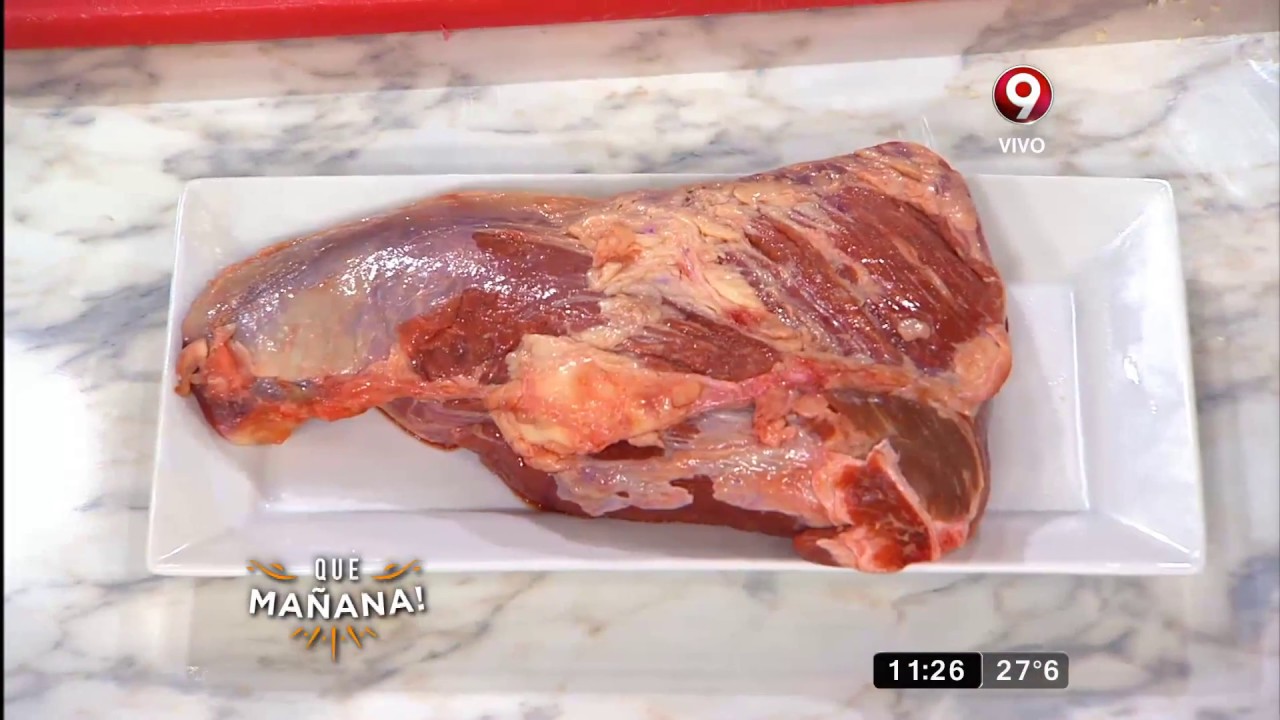 Colita de cuadril rellena y ensalada