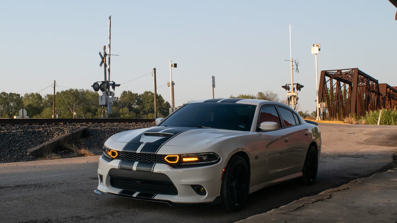 DODGE CHARGER RT GETS LED SNORKEL GRILL INSTALLED