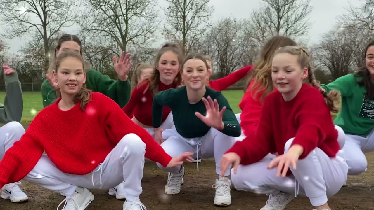 HOLIDAYS 2021🎄 - DANSSCHOOL MBITION