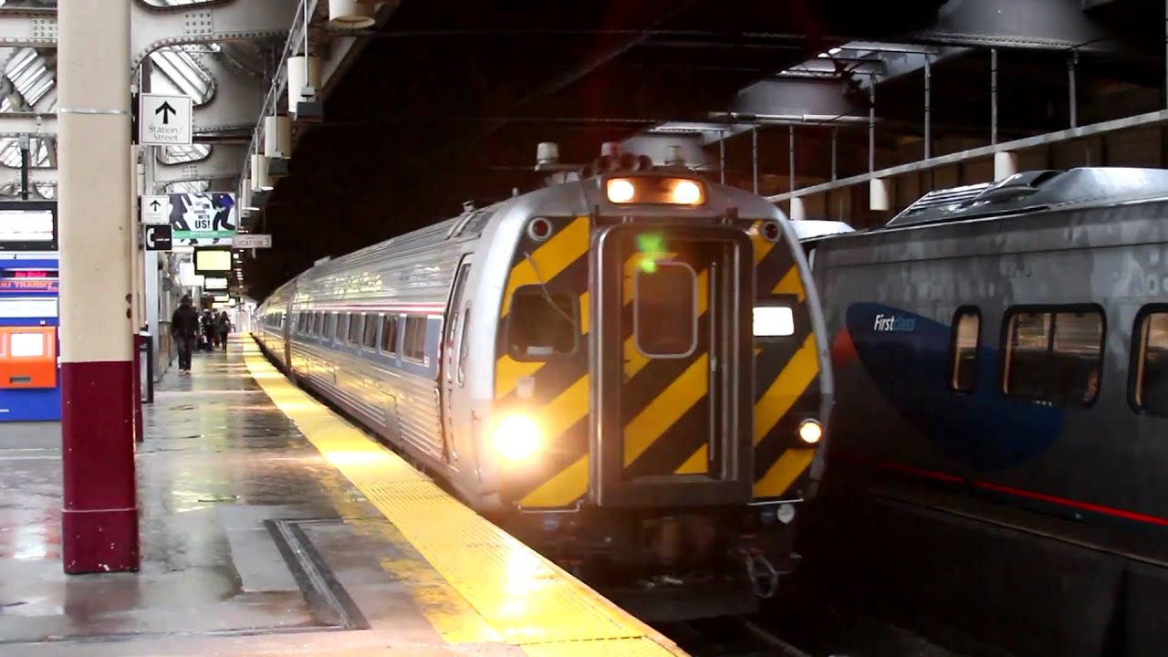 Amtrak & NJ Transit Newark Penn Station Dec 12 2010