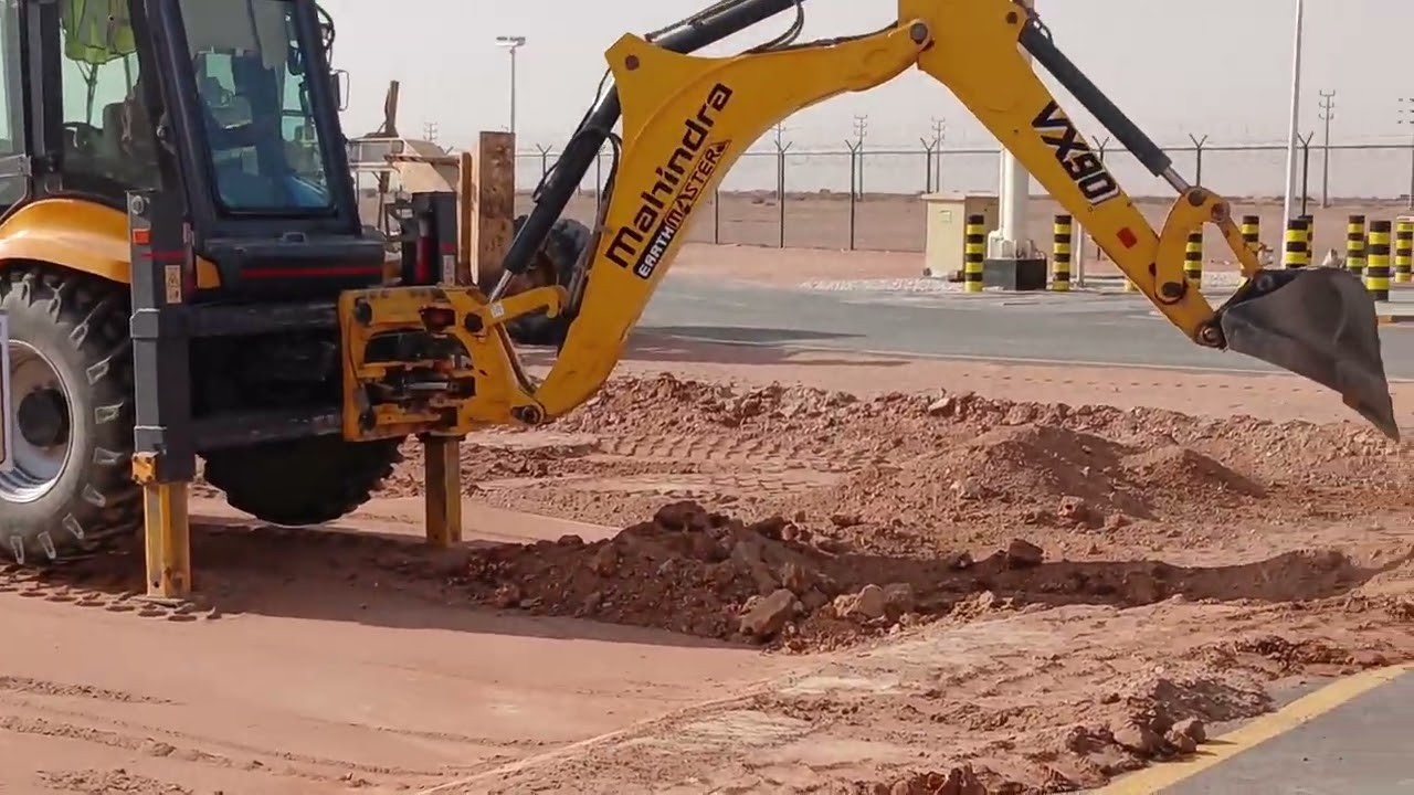 MAHINDRA JCB EXCAVATION