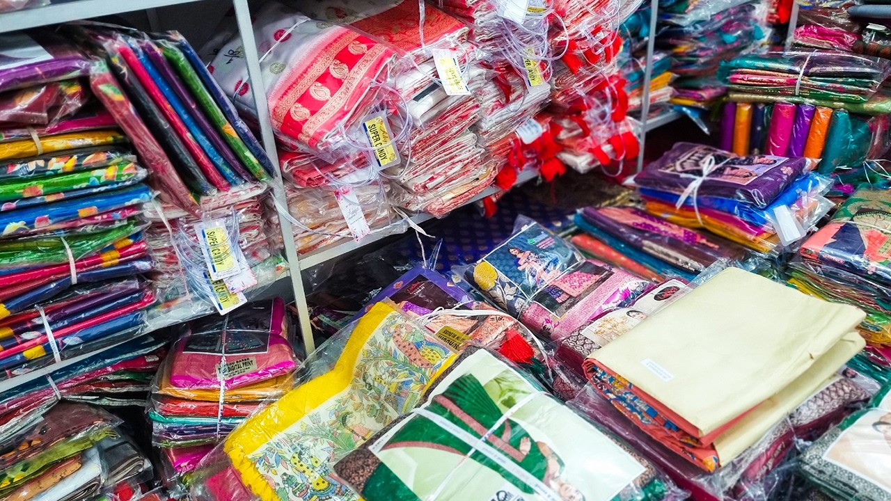 Mahaprabhu Saree Kuthir | Saree Wholesale In Santipur | Santipur Saree Market | Saree Wholesale