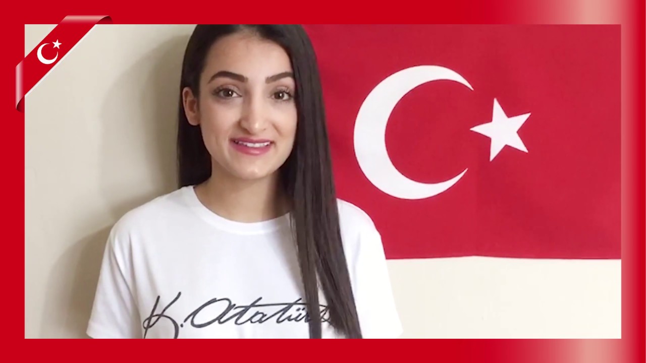 Özel Ege Lisesi Öğretmenleri, Öğrencilerimizin 23 Nisan Ulusal Egemenlik ve Çocuk Bayramını Kutladı