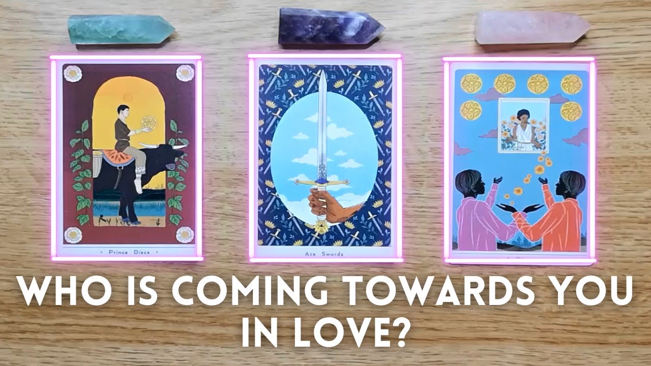 WHO Is Coming Towards YOU?? 👀💘🙀 Pick a Card 🔮✨ Timeless Love Tarot Reading