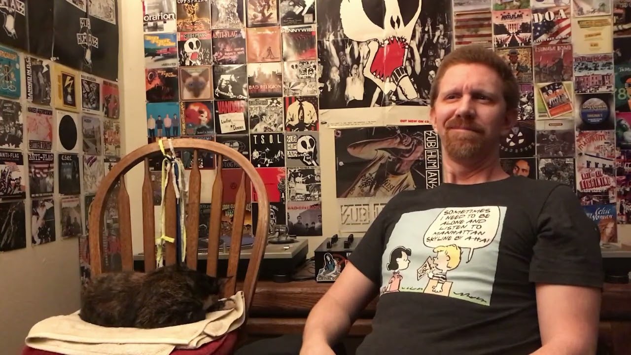 Shnootz - Reaction Video (Gary Numan - I Dream of Wires)