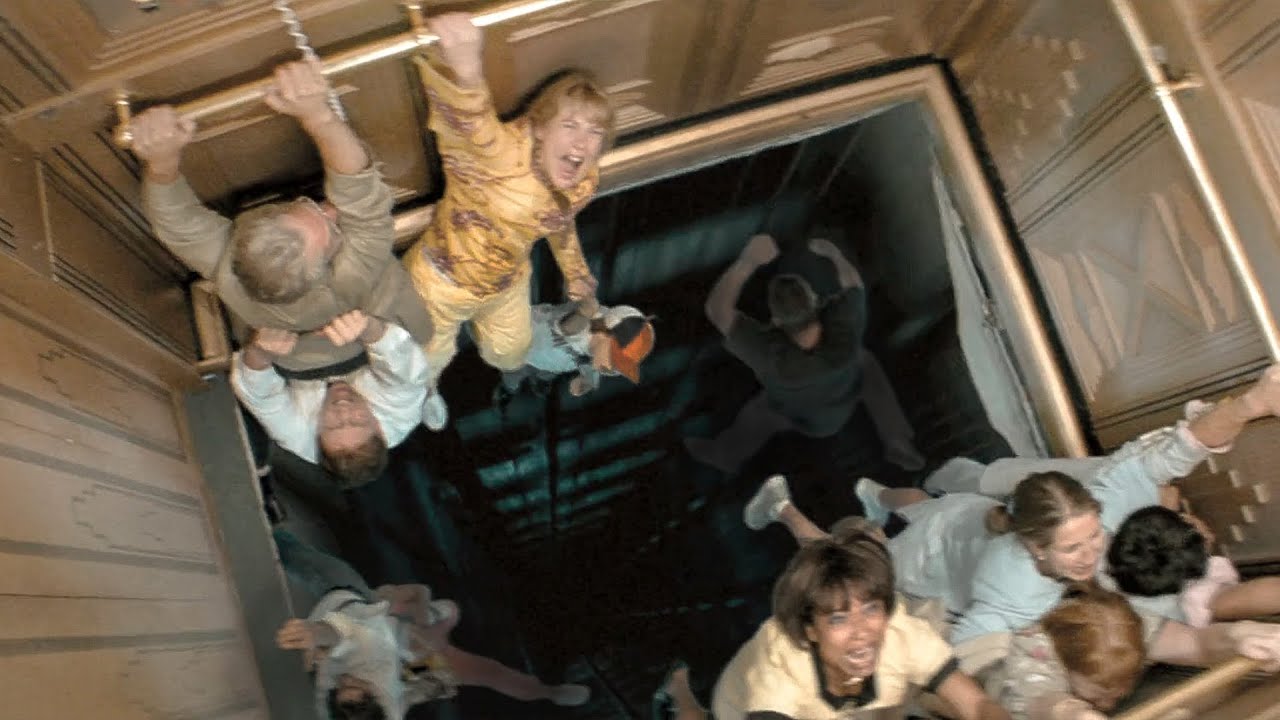 Dezenas de Mortes Misteriosas Aconteceram Nesse Elevador, Mas Ninguém Consegue Entender as Causas