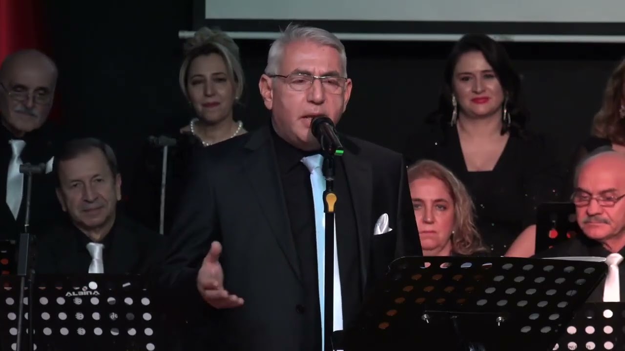 Bir Zamanlar Benim Sevgilimdin — Osman Paçacı