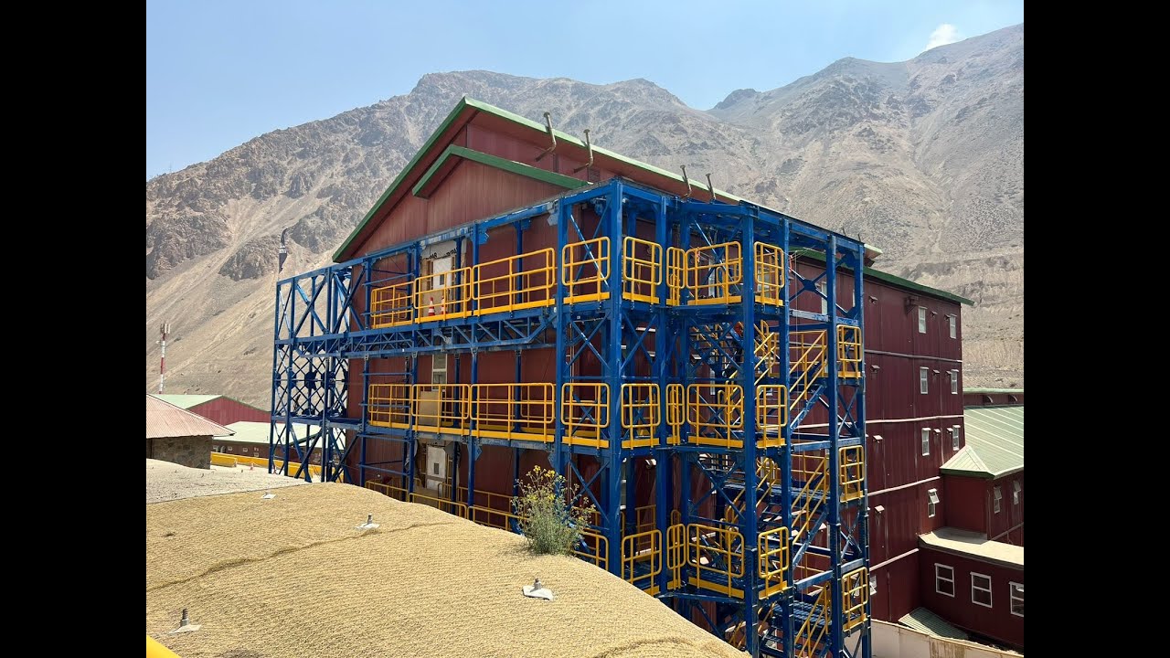 Montaje Industrial - Escalera de Emergencias - Campamento P&eacute;rez Caldera - Angloamerican Los Bronces