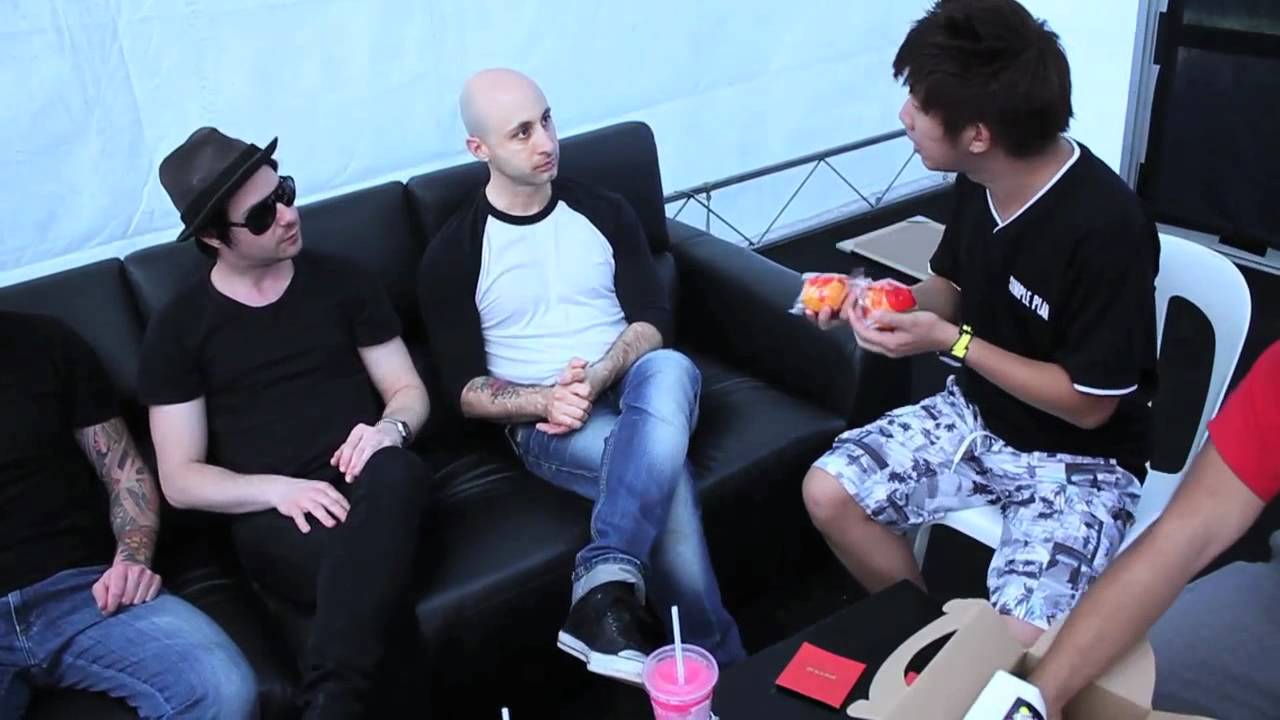 SIMPLE PLAN Interview with the Hot 30 Countdown 91.3FM Singapore