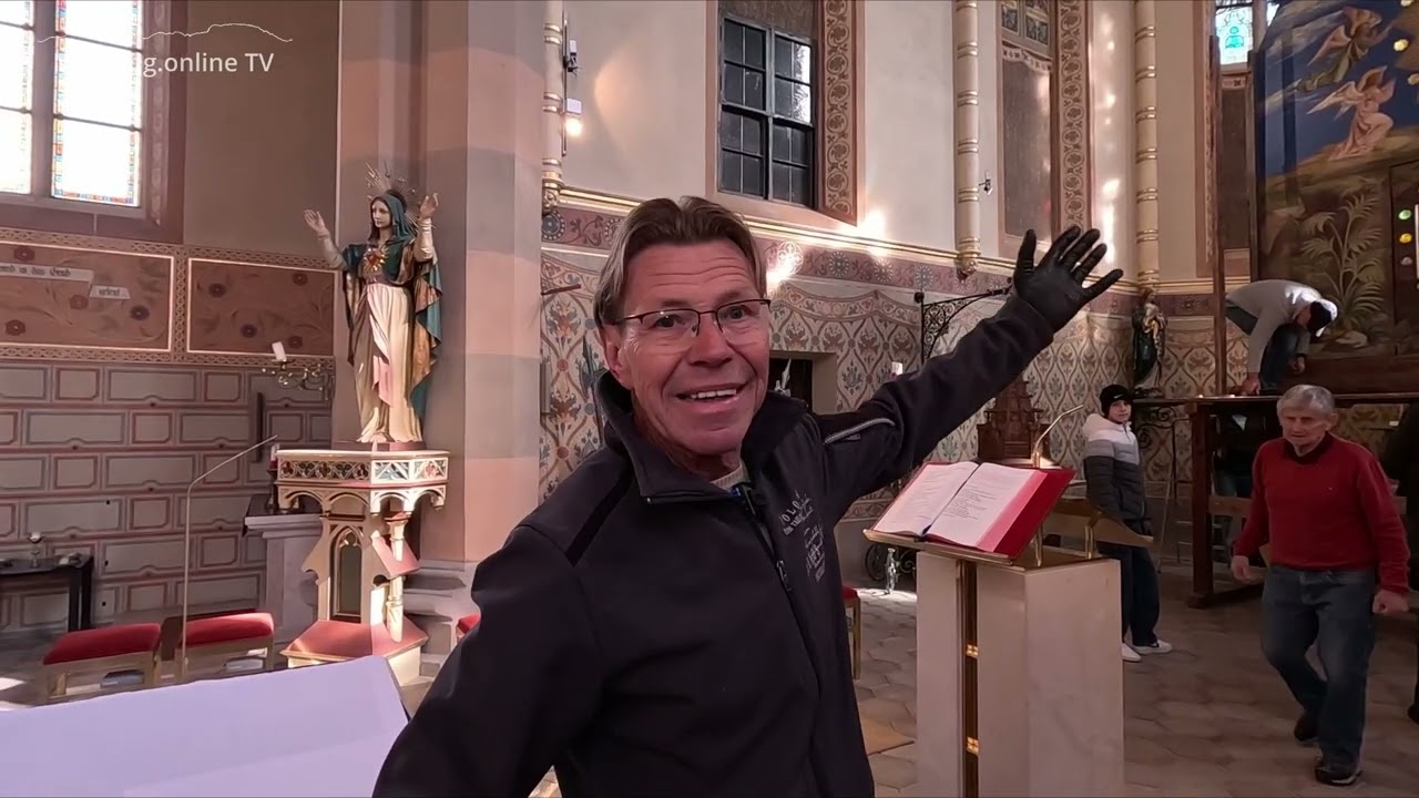 Aufbau des Heiligen Grabes in der Pfarrkirche Untermieming