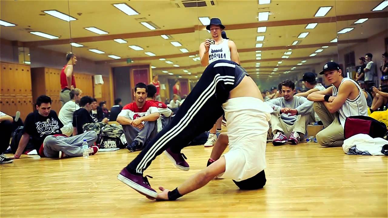 R16 Cypher - Yan The Shrimp (RUSSIA) VS FLEXUM (KnuckleHeads Cali/Battleborn/USA) 2nd camera angle