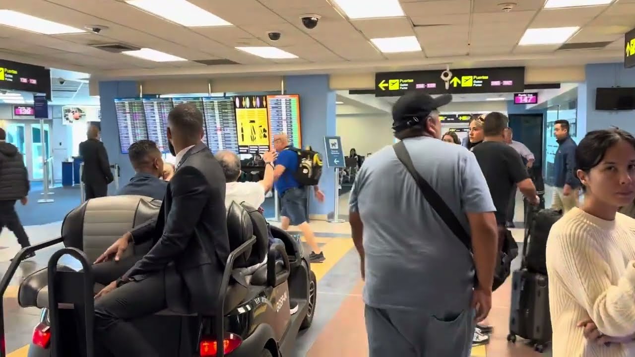 Aeroporto Internacional Tocumen Panamá - Walking Landing (Caminhando no Desembarque Conexão Miami)