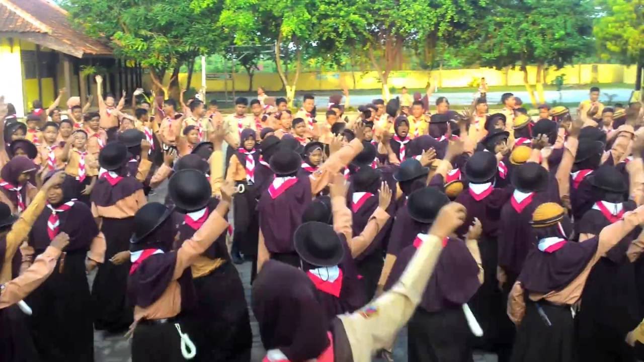 Gemufamire SMPN 1 Suradadi