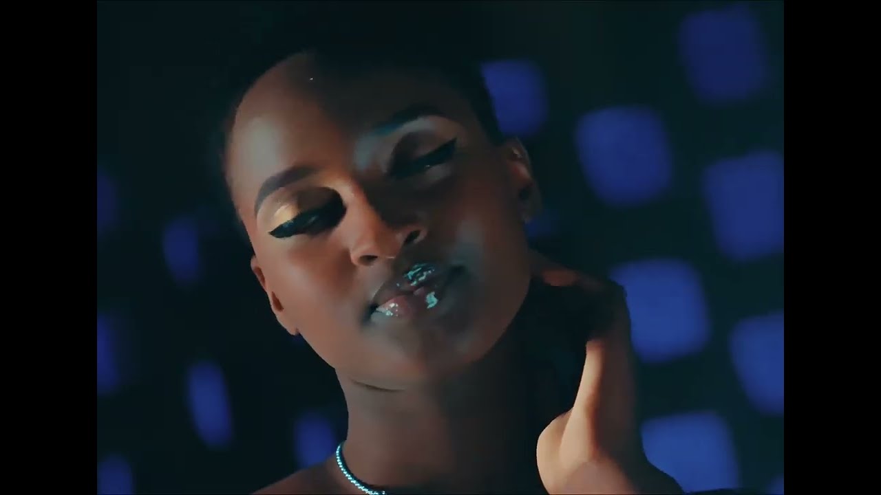 Kulu - Bello Feat. Yvanny Mpano (Official Music Video)