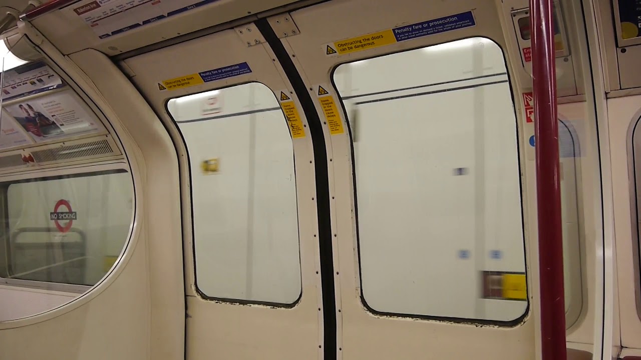 London Underground Bakerloo Line Ride: Charing Cross to Waterloo 22 March 2018
