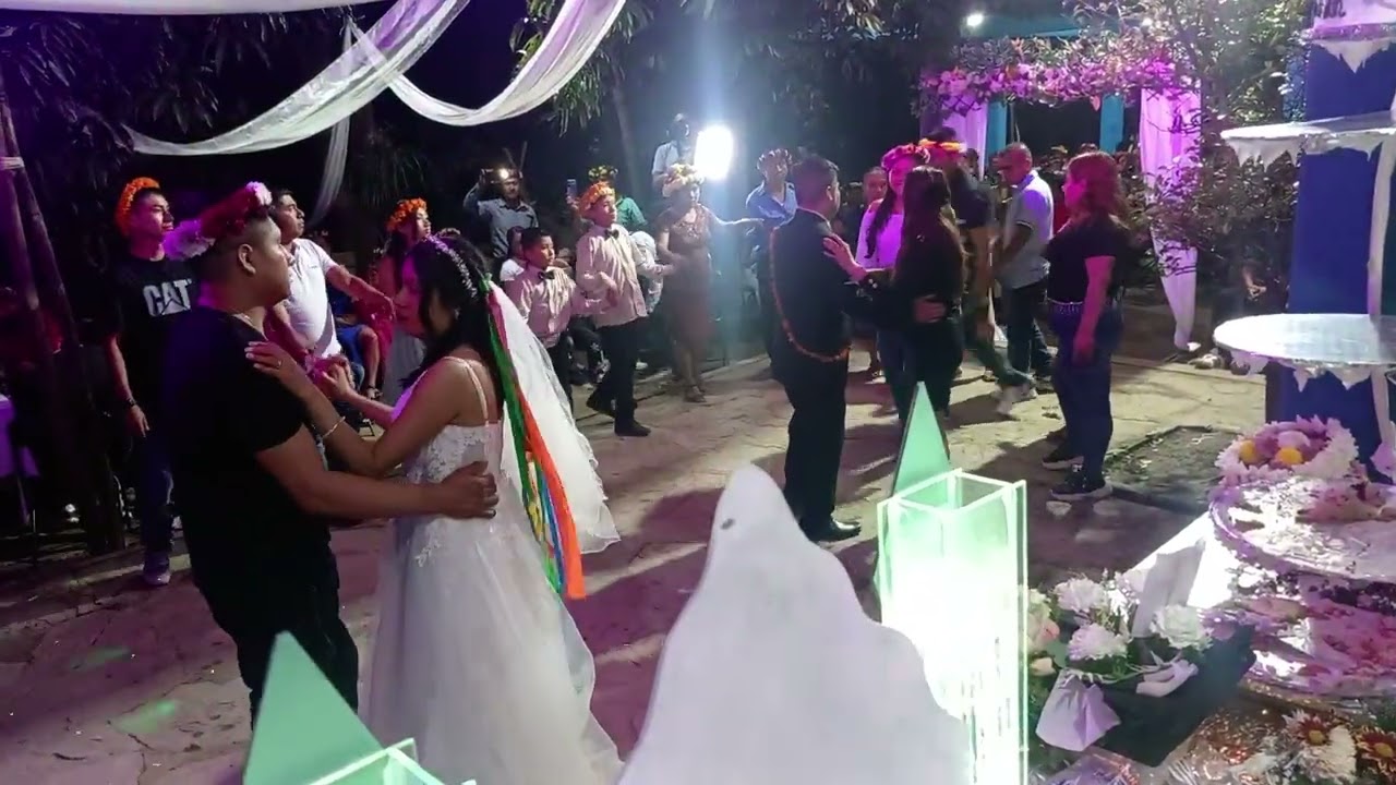 BODA TRADICIONAL DE GERMAN Y LIDIA EN COCHOTLA ATLAPEXCO 