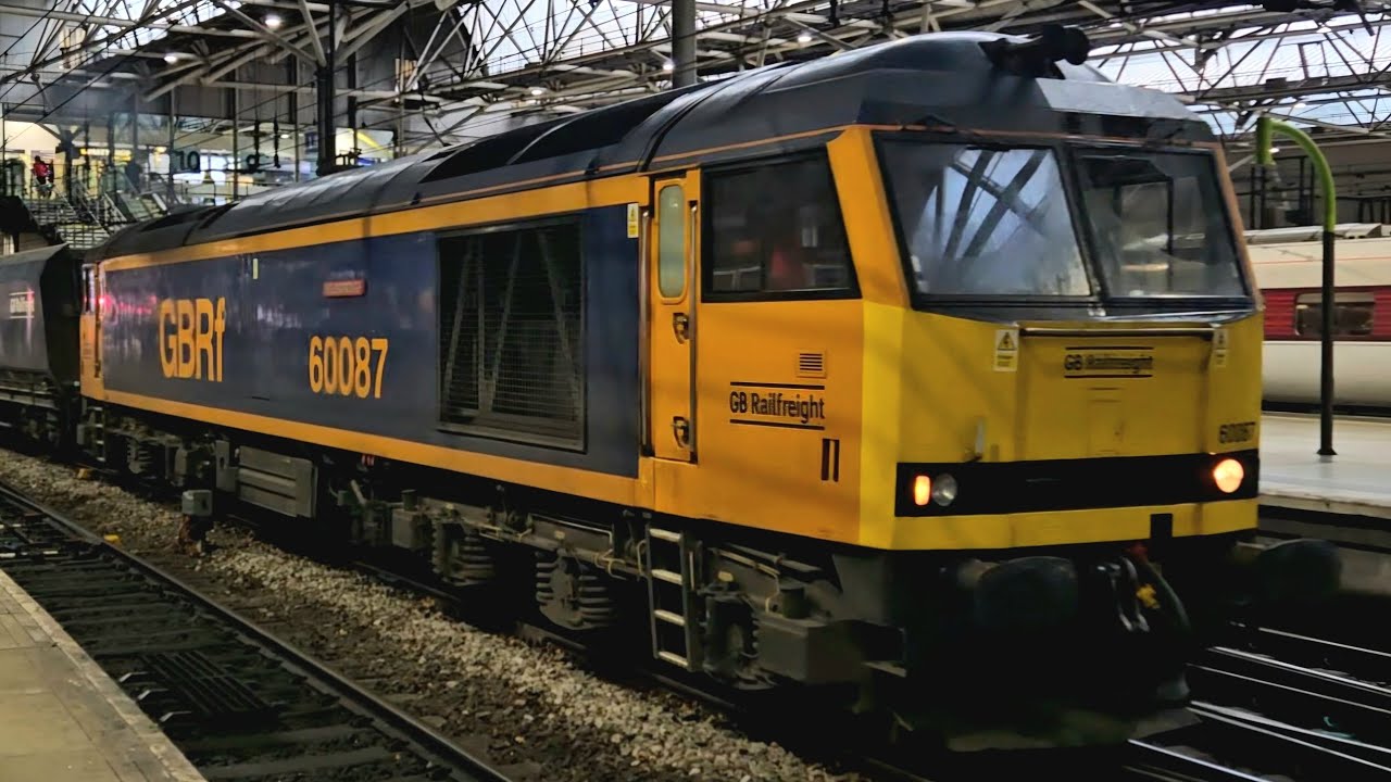 GBRf Class 60 Erupts Through Leeds