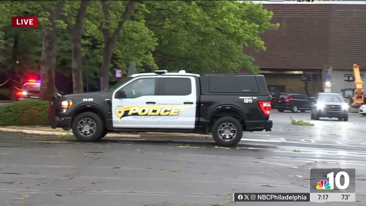 Person shot at Oxford Valley Mall in Langhorne, Pa.