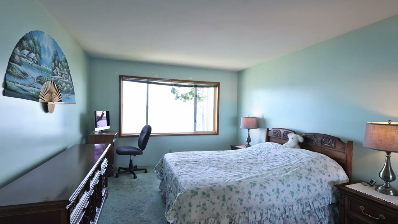 Millenium Media | Vancouver Island Real Estate | 2226 Beach Drive, Port McNeill, BC