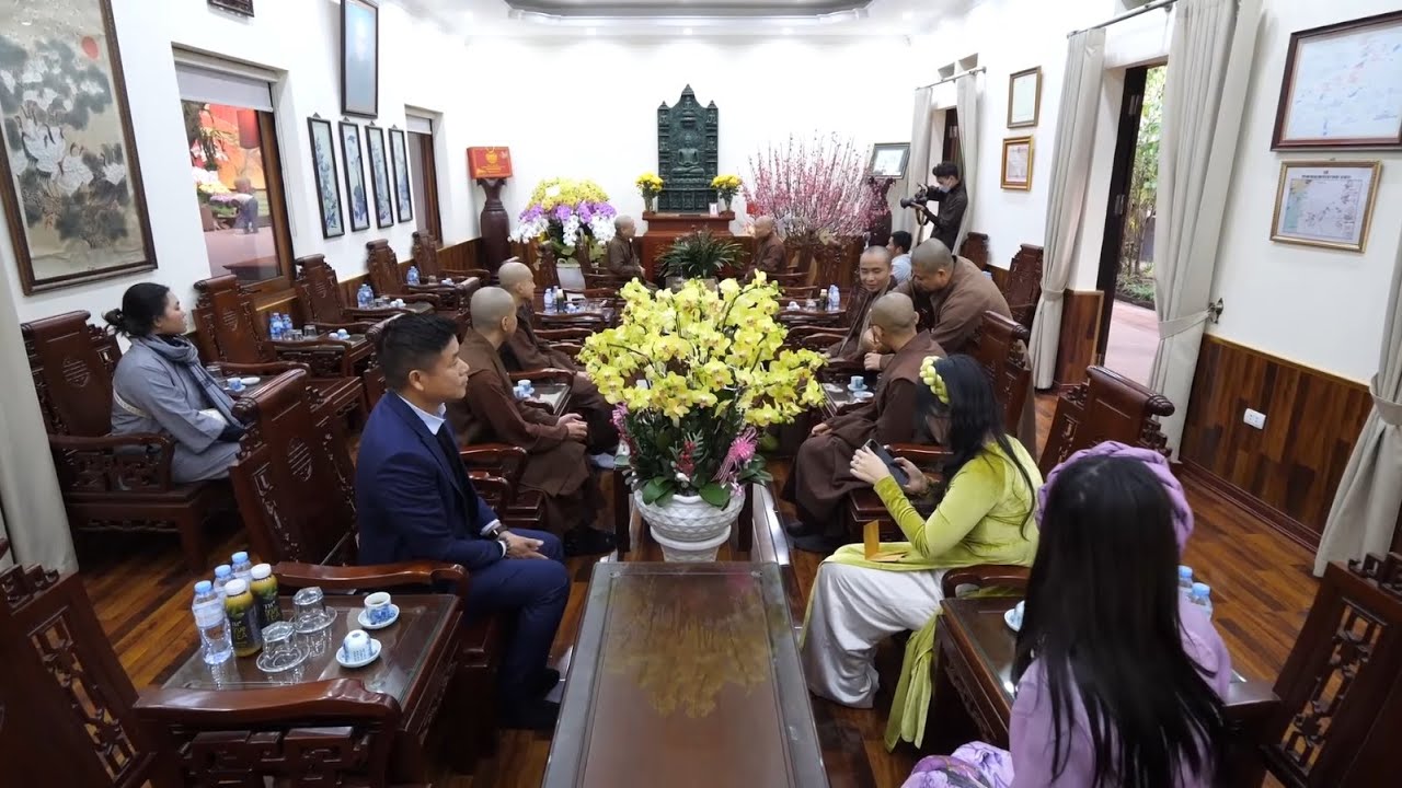 Ngày thứ 2, chuyến Phật Sự miền Bắc, giảng pháp tại chùa Diên Quang và thăm chùa Bằng tại Hà Nội