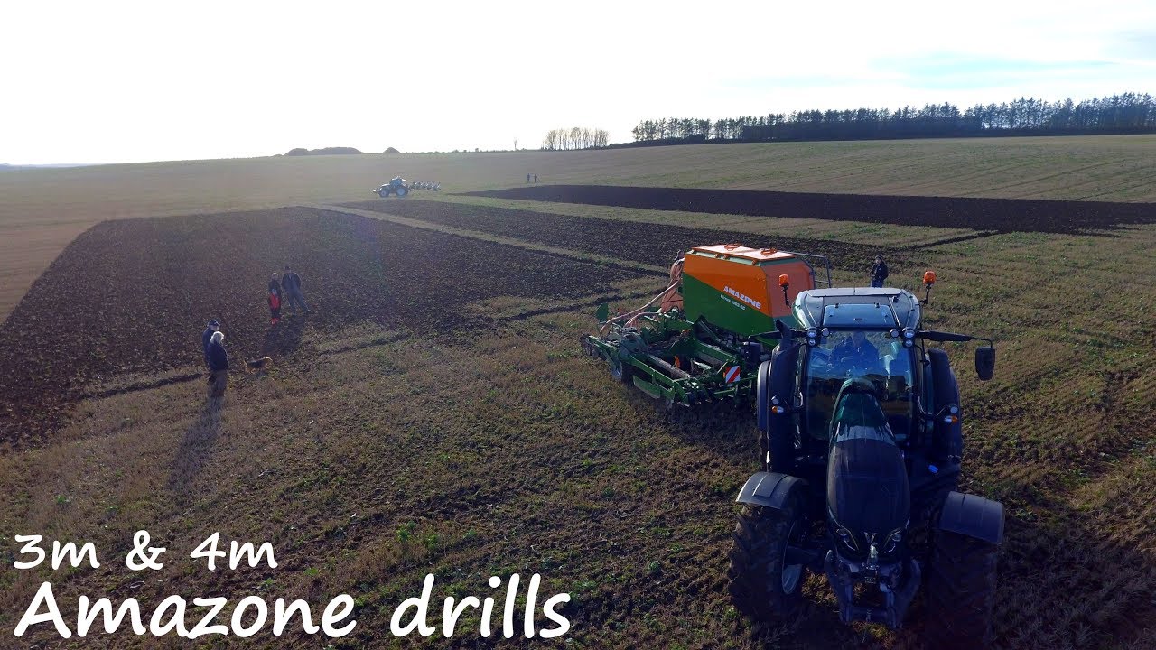 Amazone Drills 3m & 4m - VALTRA & AMAZONE