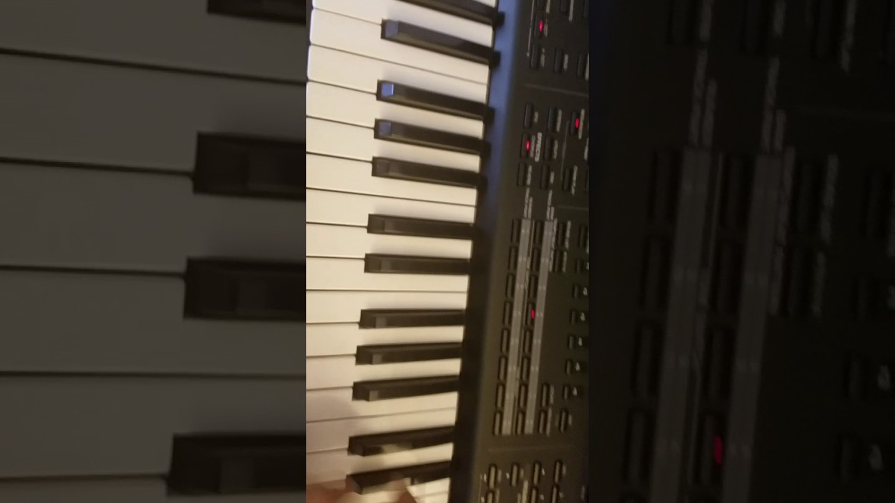 4 Layers capas en yamaha mx61 midi español