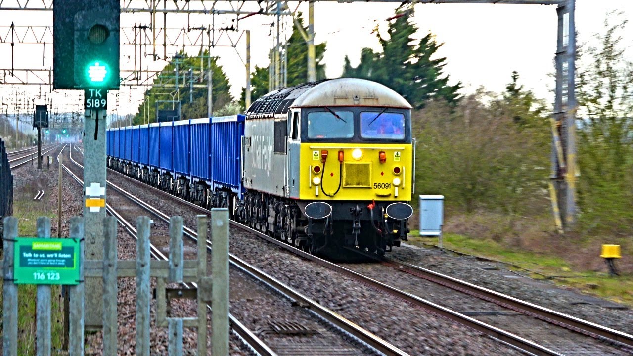 Trains at Cheddington Station, WCML - Evening Peak | 12/04/23