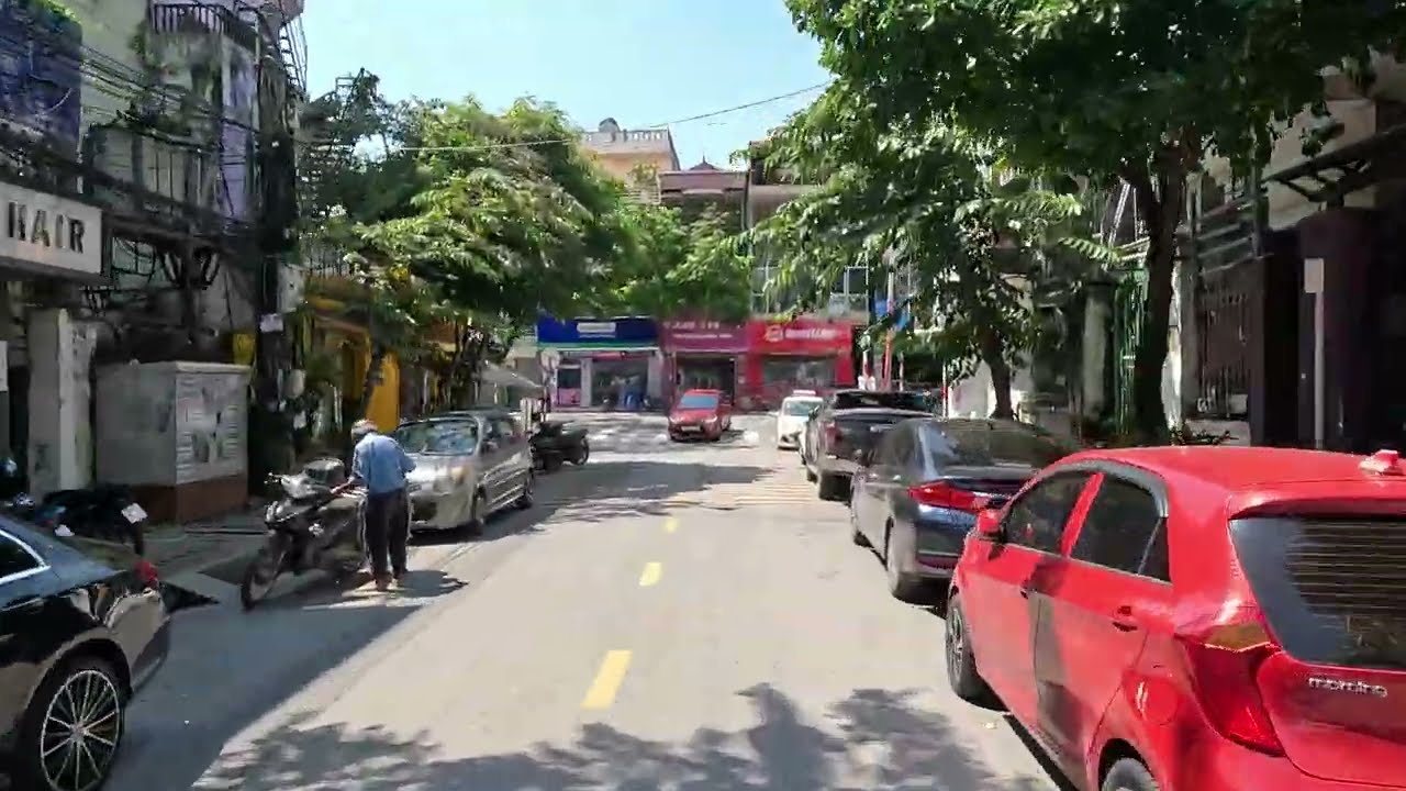 Driving in Hanoi Vietnam 🇻🇳 Long Bien to Centrum Retrowave Music