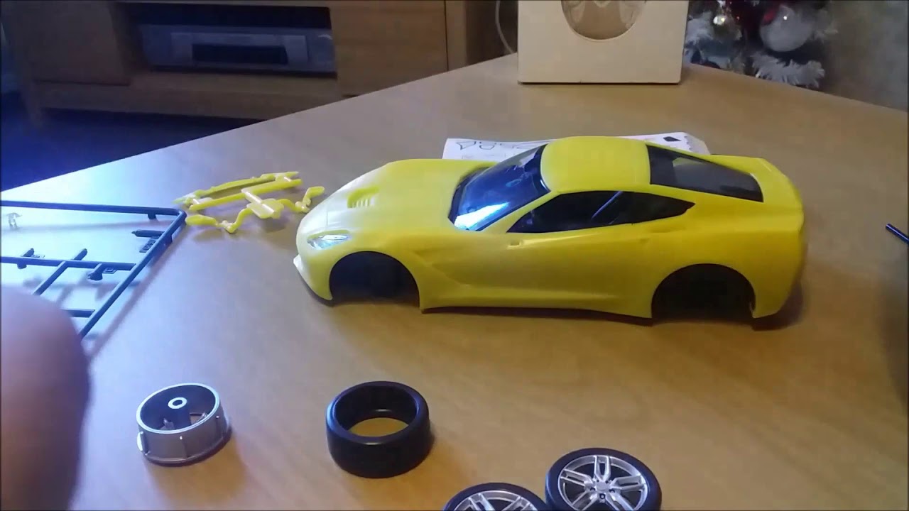 Revell 2014 Corvette Stingray easy click kit   The Toy Box