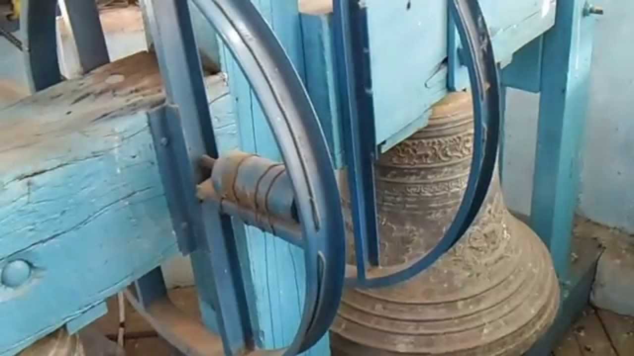 Carlopolis, subindo na torre da igreja ....