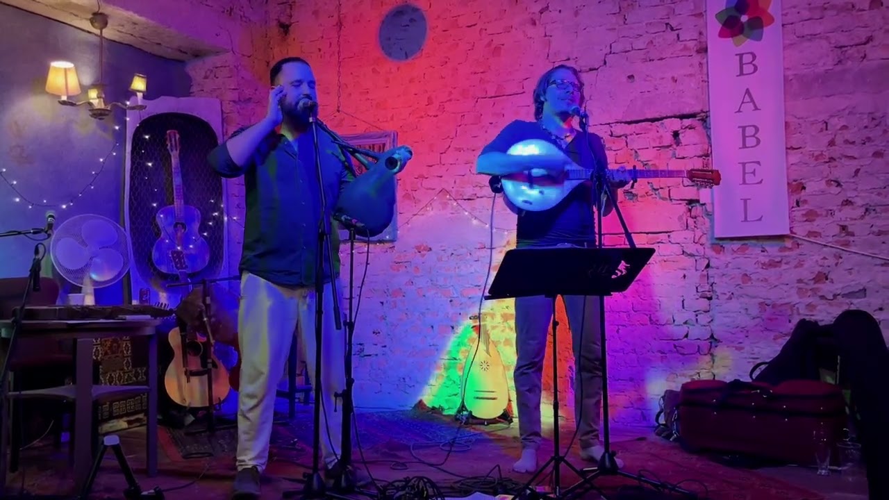Budapest Folk Duo - J'ai vu le loup