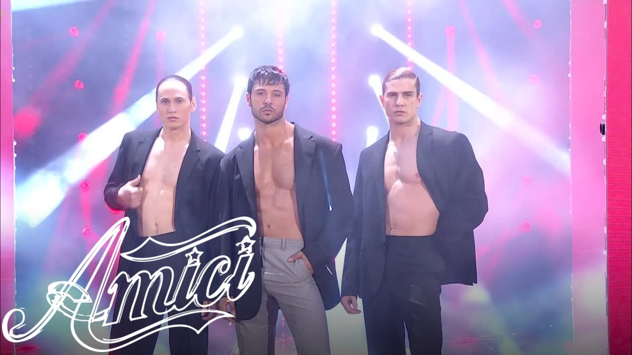 Amici 23 - L'ingresso della giuria