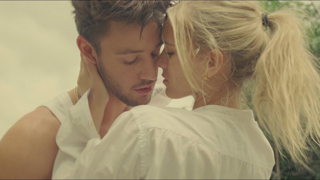 Cameron Dallas - Why Haven't I Met You?