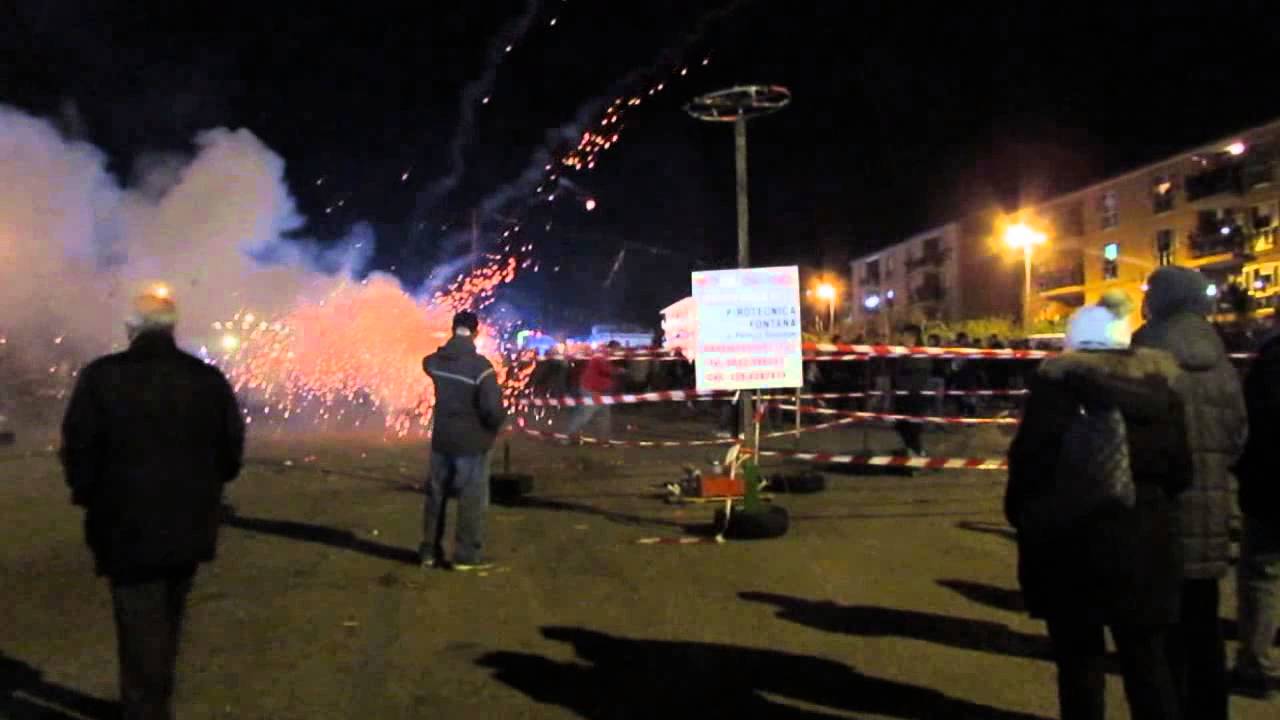 1 Batteria Piazz.E.Fermi (HD)-Festa della Fontana 2015 -Torremaggiore(Fg)- Pirotecnica Fontana
