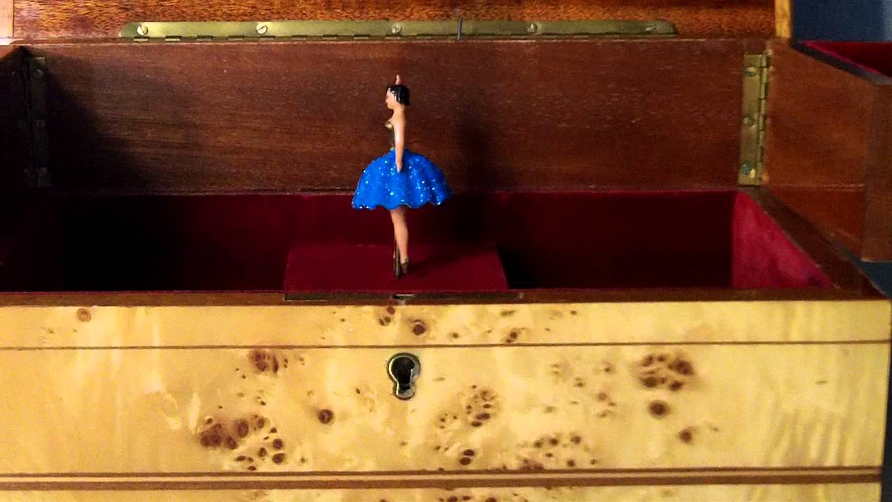 VINTAGE REUGE DANCING BALLERINA MUSIC JEWELRY BOX