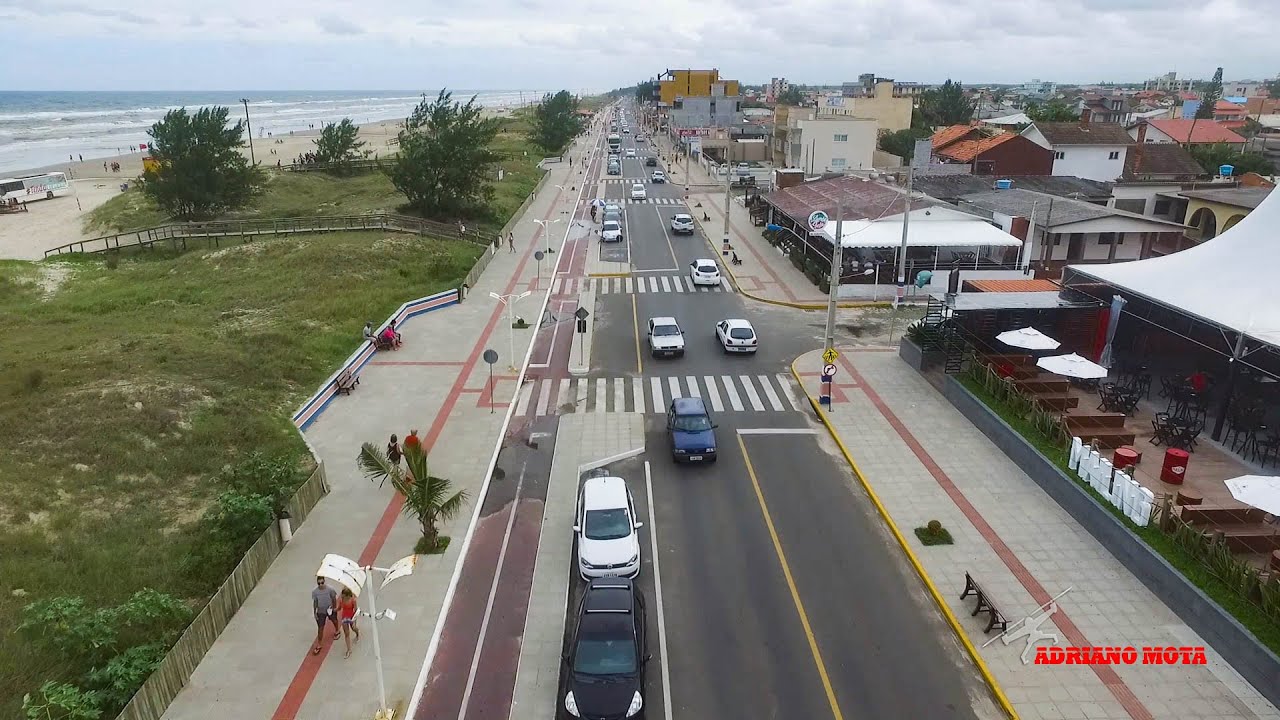BALNEÁRIO GAIVOTA / SC - CALÇADÃO