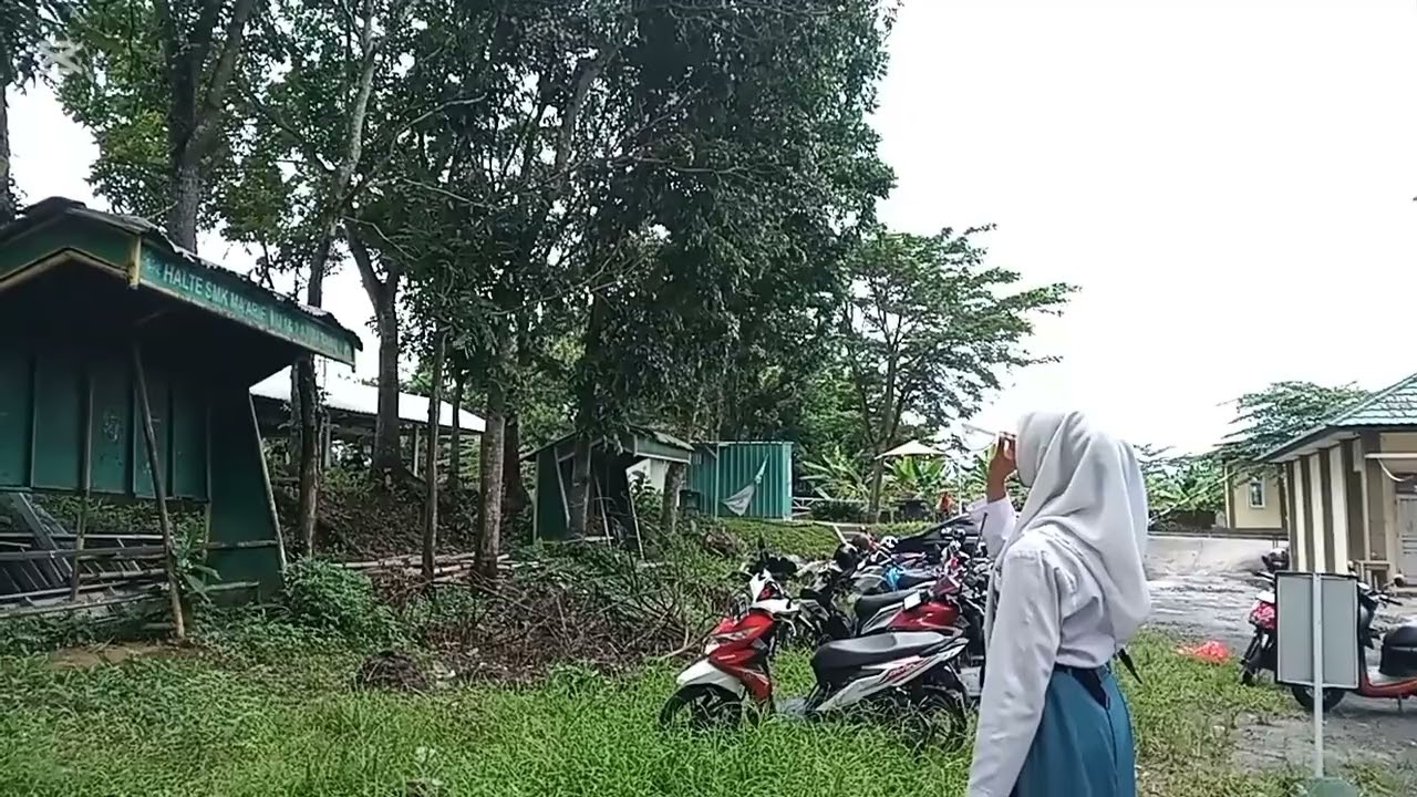projek PSAS matematika(mengukur tinggi halte bus dengan alat klinometer