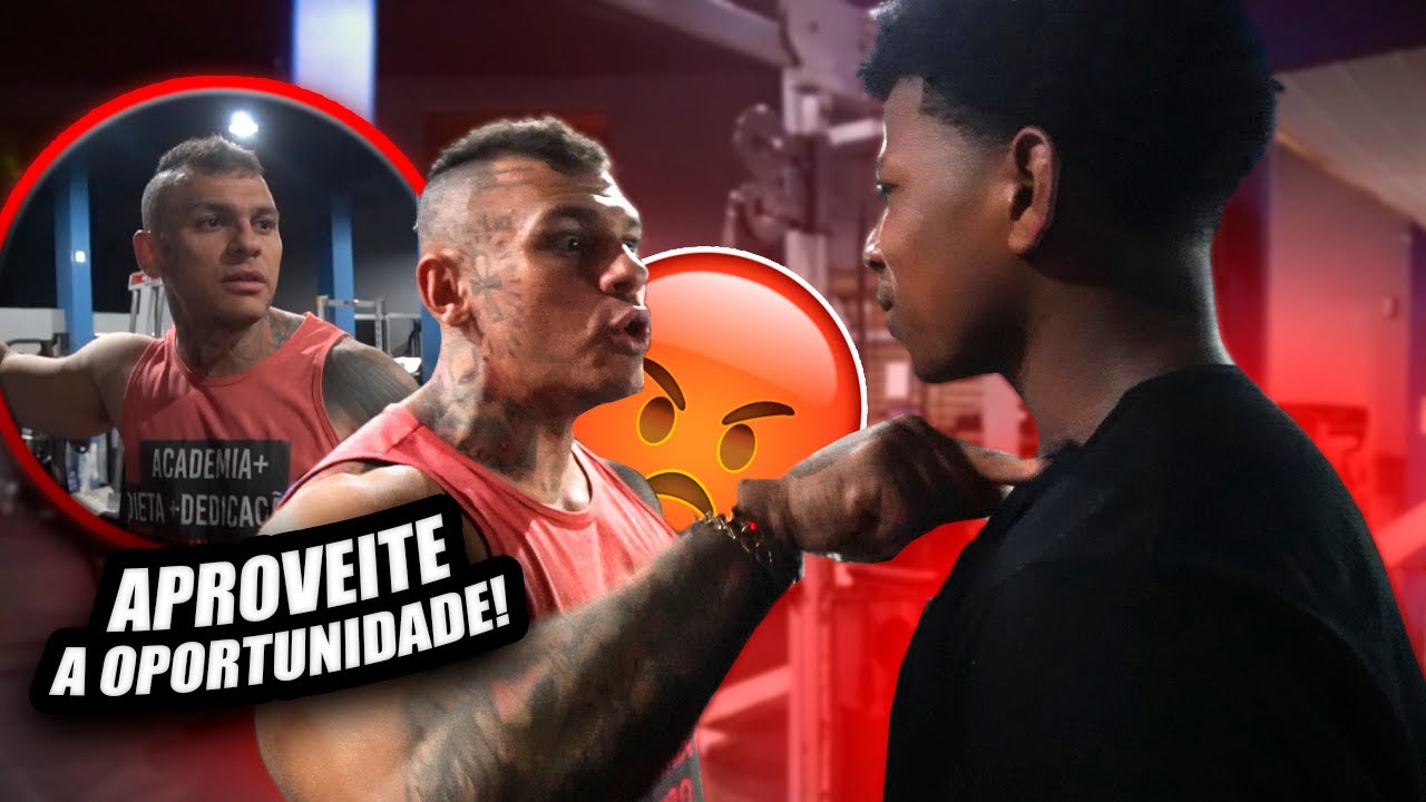 TOGURO DEU BRONCA NO RONIEL!!