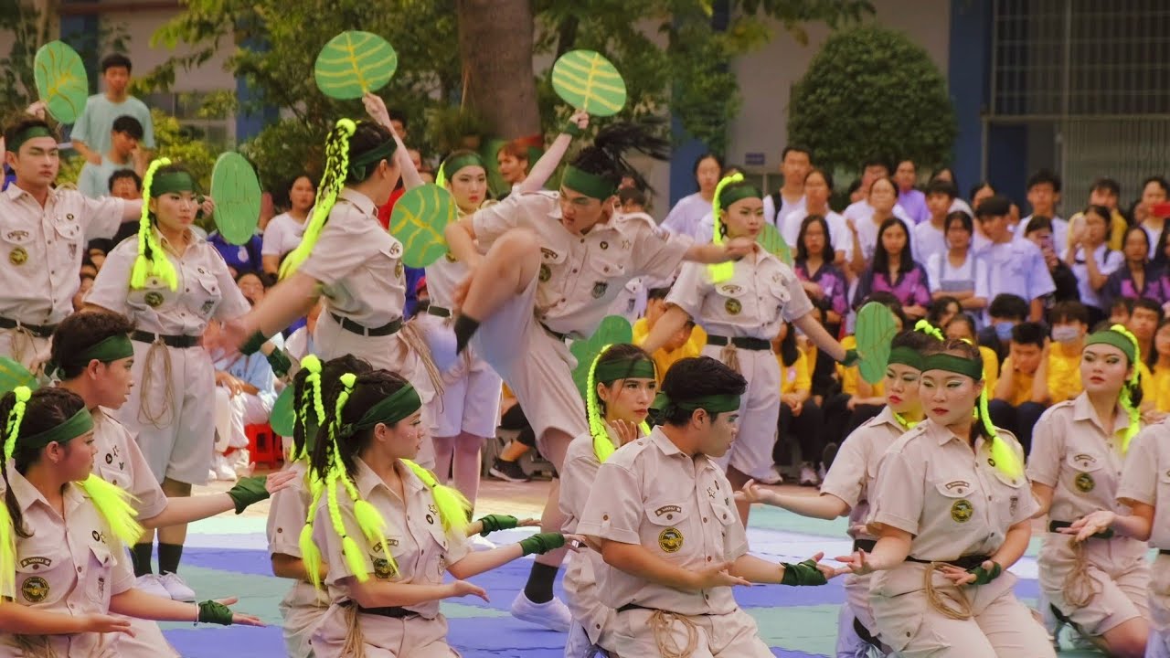 Quán Quân Flashmob THPT Nguyễn Du (ENDEE) 2020 | LỚP 12A18 | Madre Natura & Safari Ranger Theme