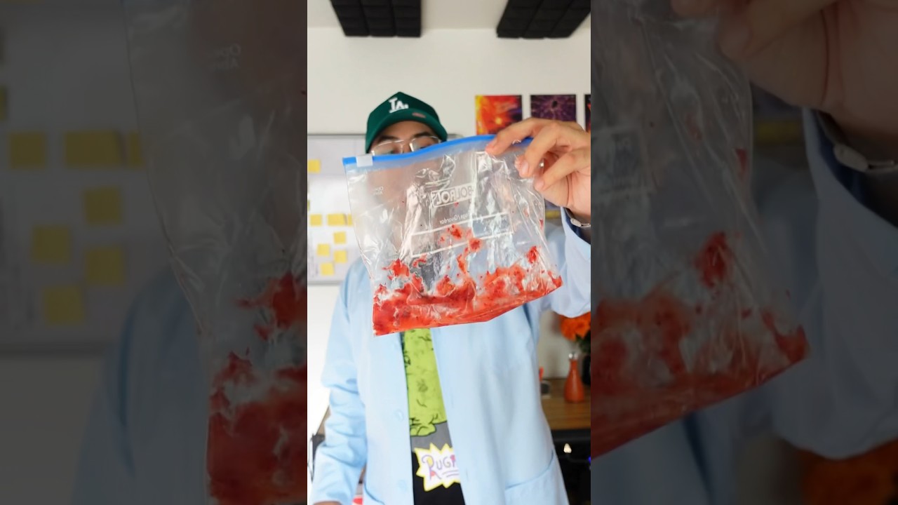Experimentos caseros - Extracci&oacute;n de ADN con una FRESA 🍓🧬 #experimentos
